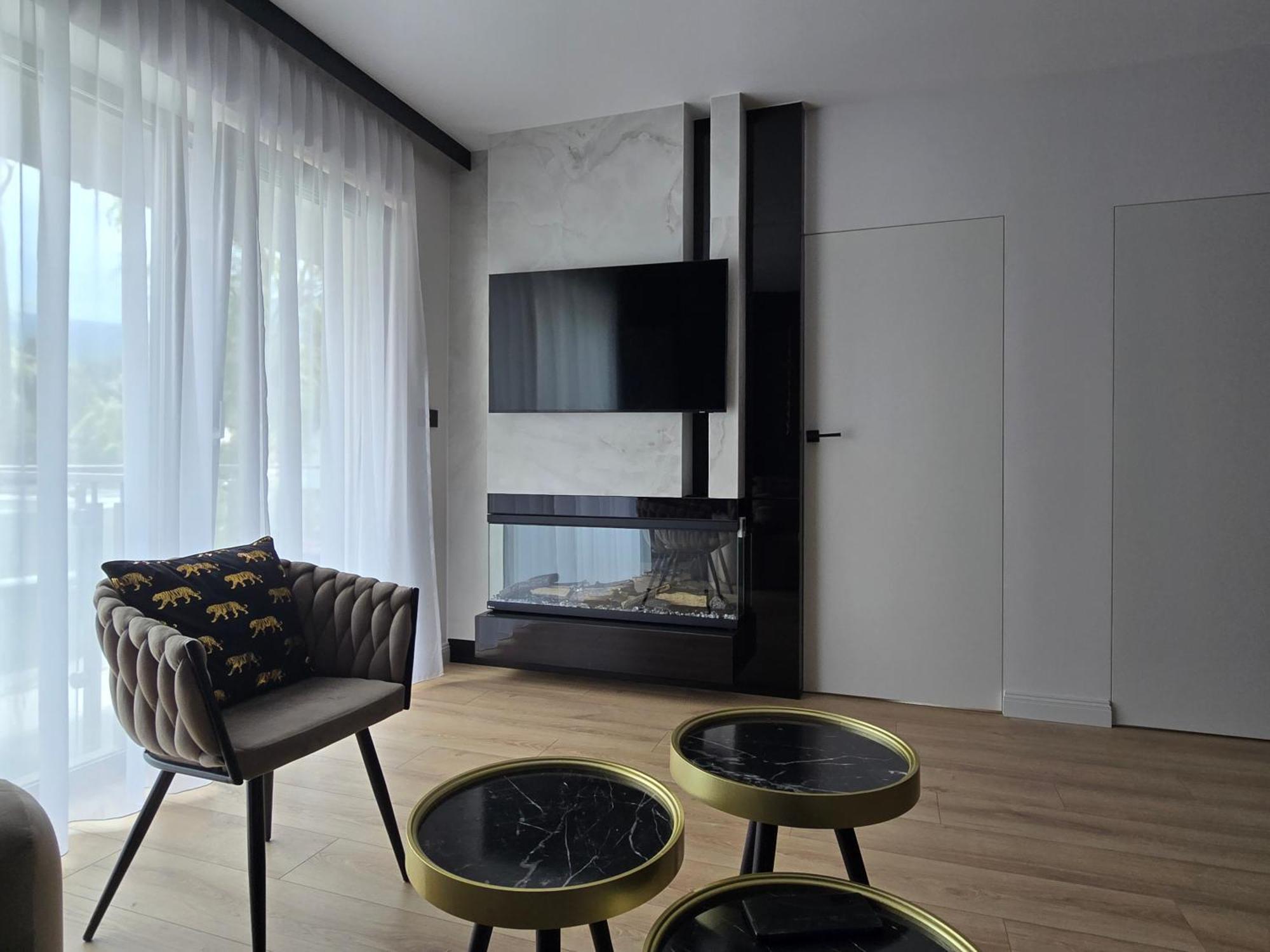 Apartament Stone Hill Z Basenem I Widokiem Na Gory ชกลาร์สกา ปอเรมบา ภายนอก รูปภาพ